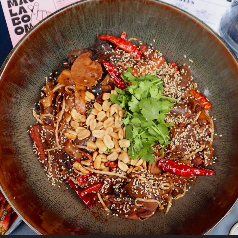 Mala Boom, A Spicy Love Story - Restaurant Chinois Paris 11