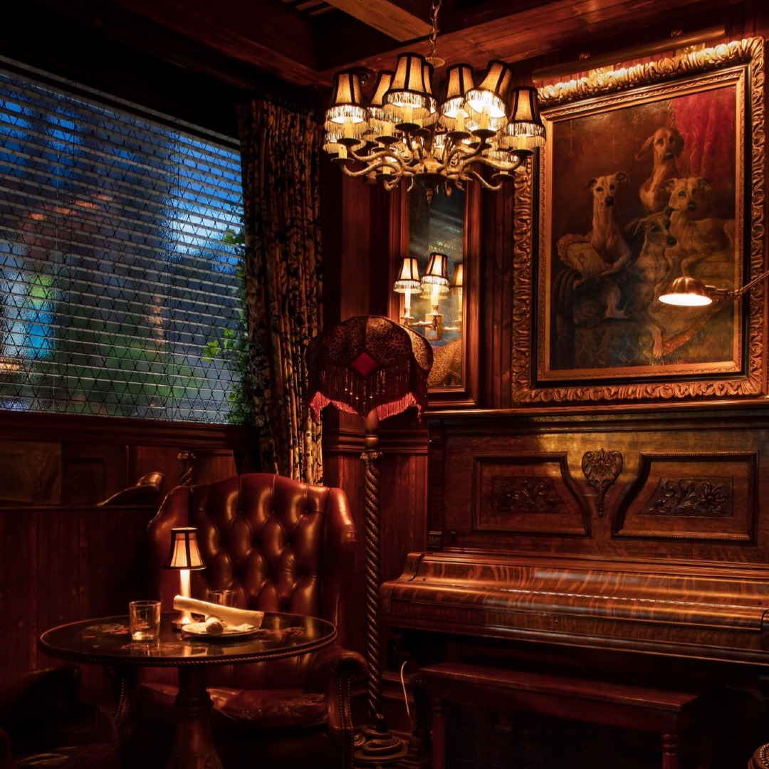 Armitage Alehouse