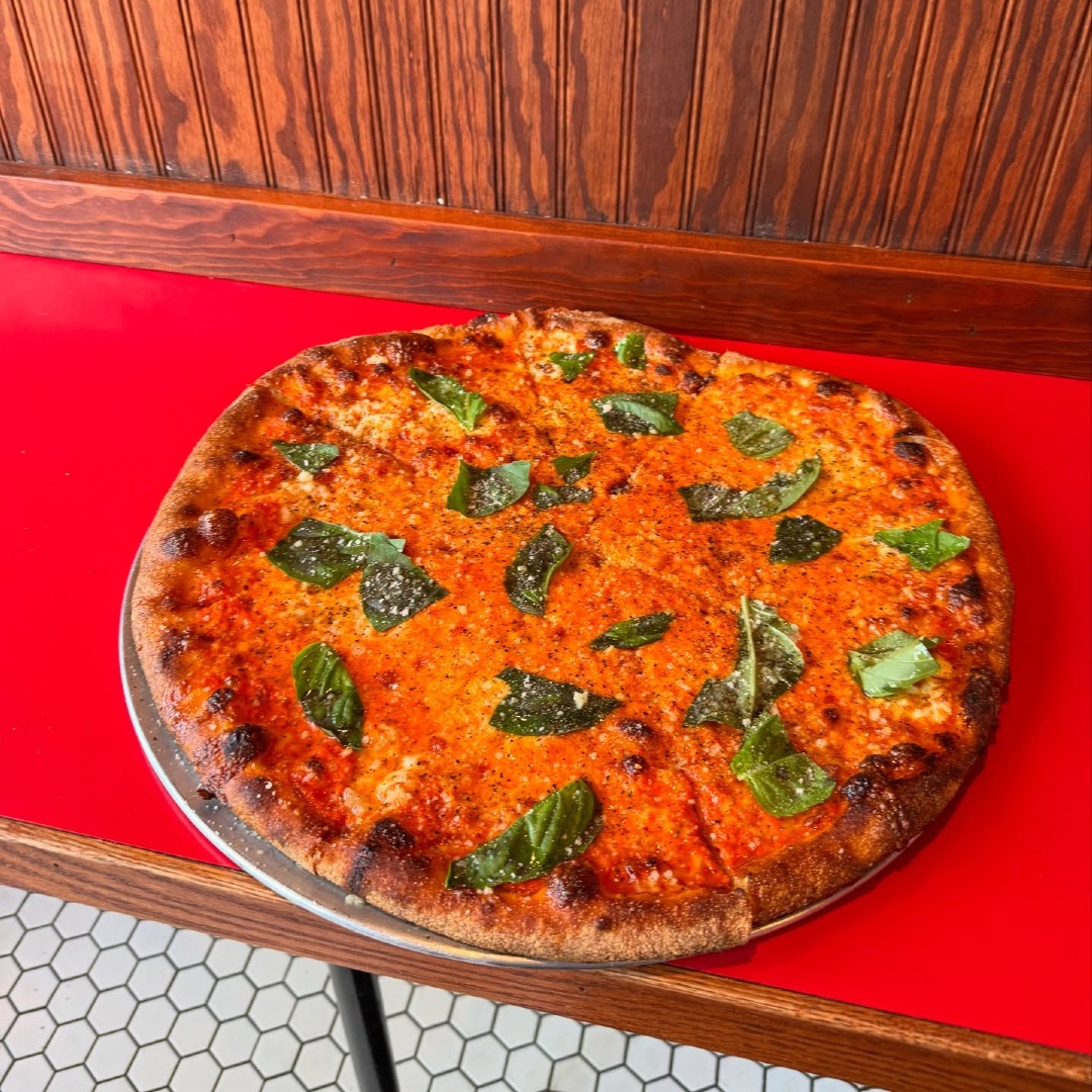 Chrissy’s Pizza